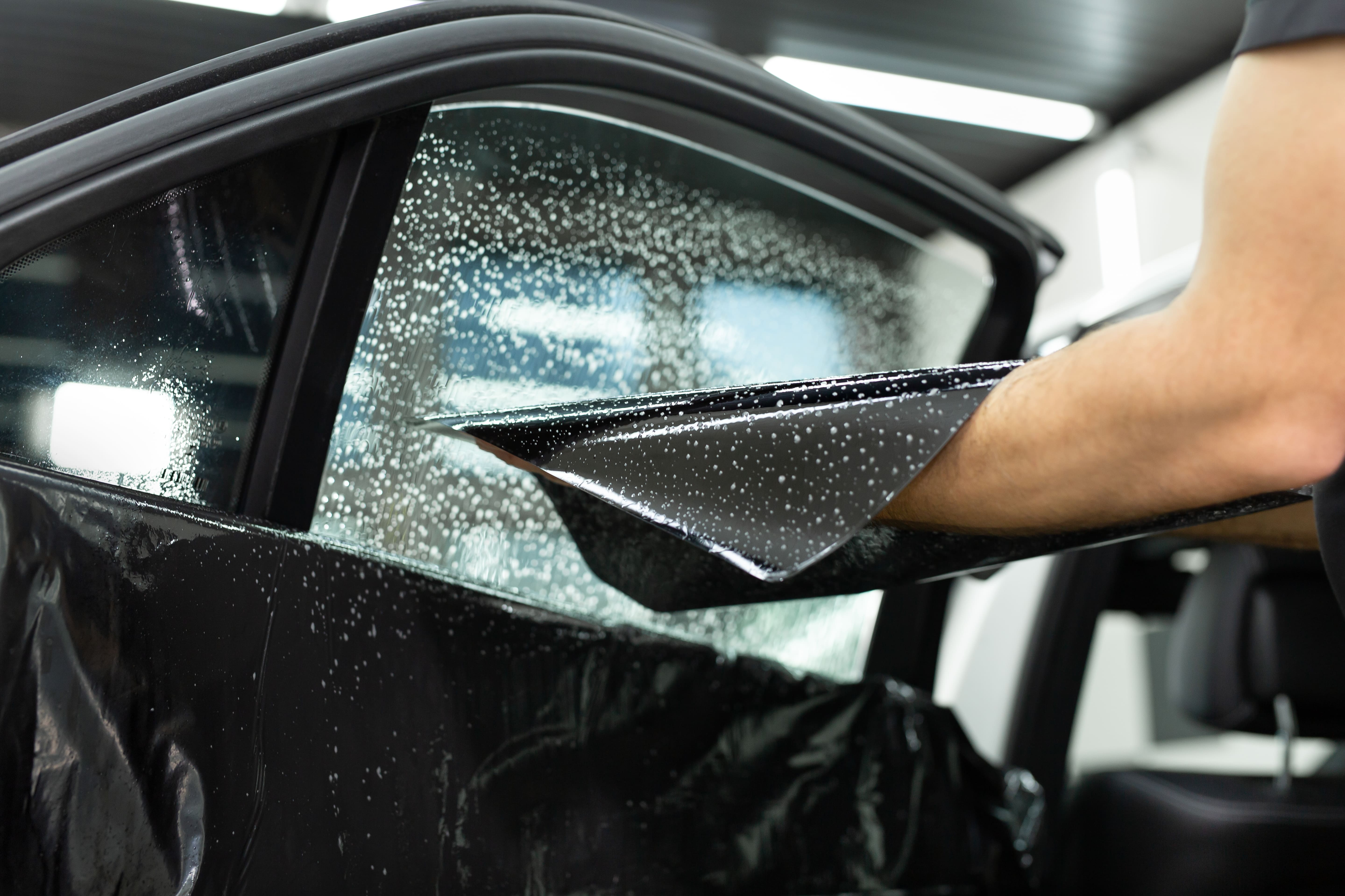 car-window-tinting-series-installation-car-window-tinting-detailing-studio-min