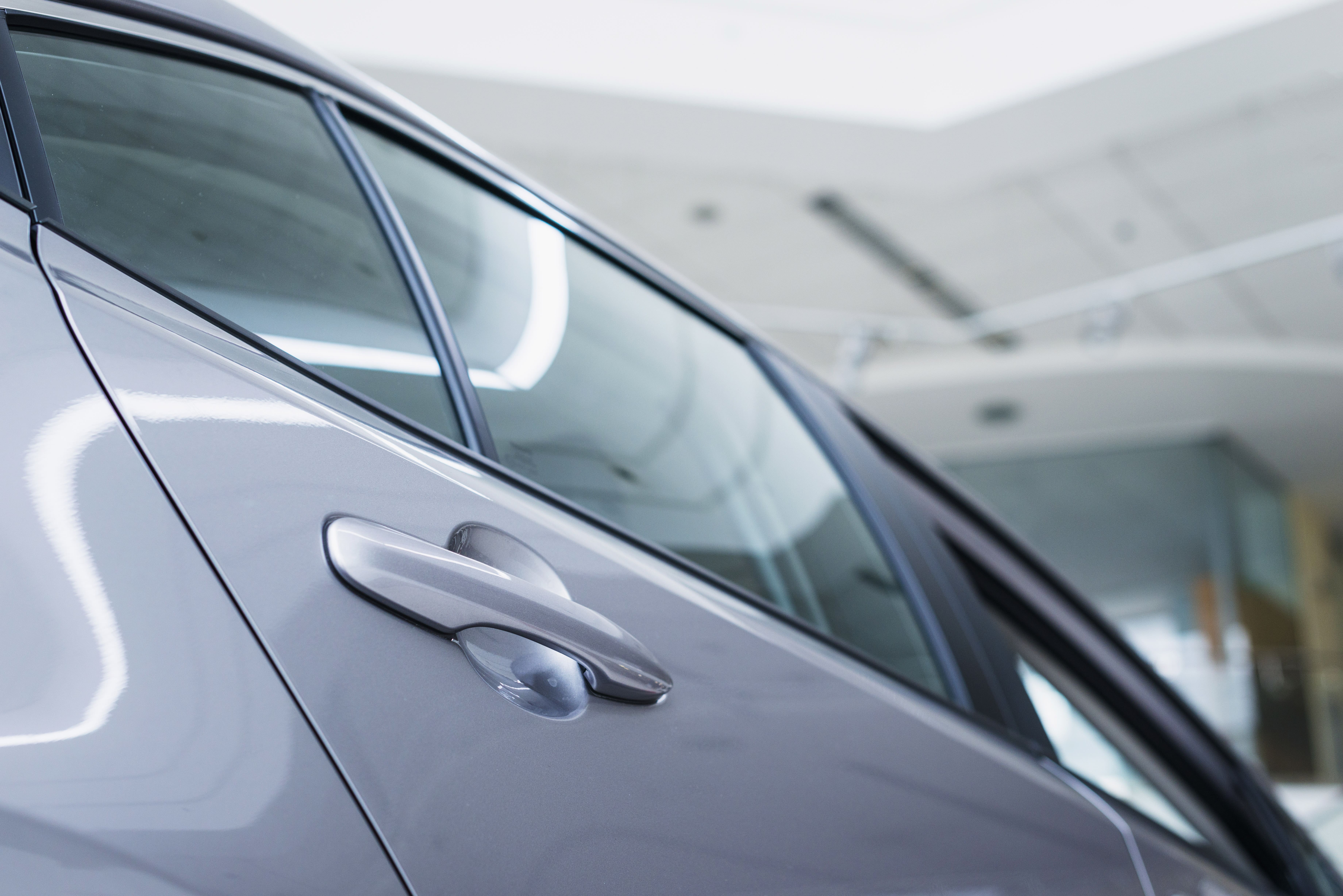 close-up-car-dealership (1)-min